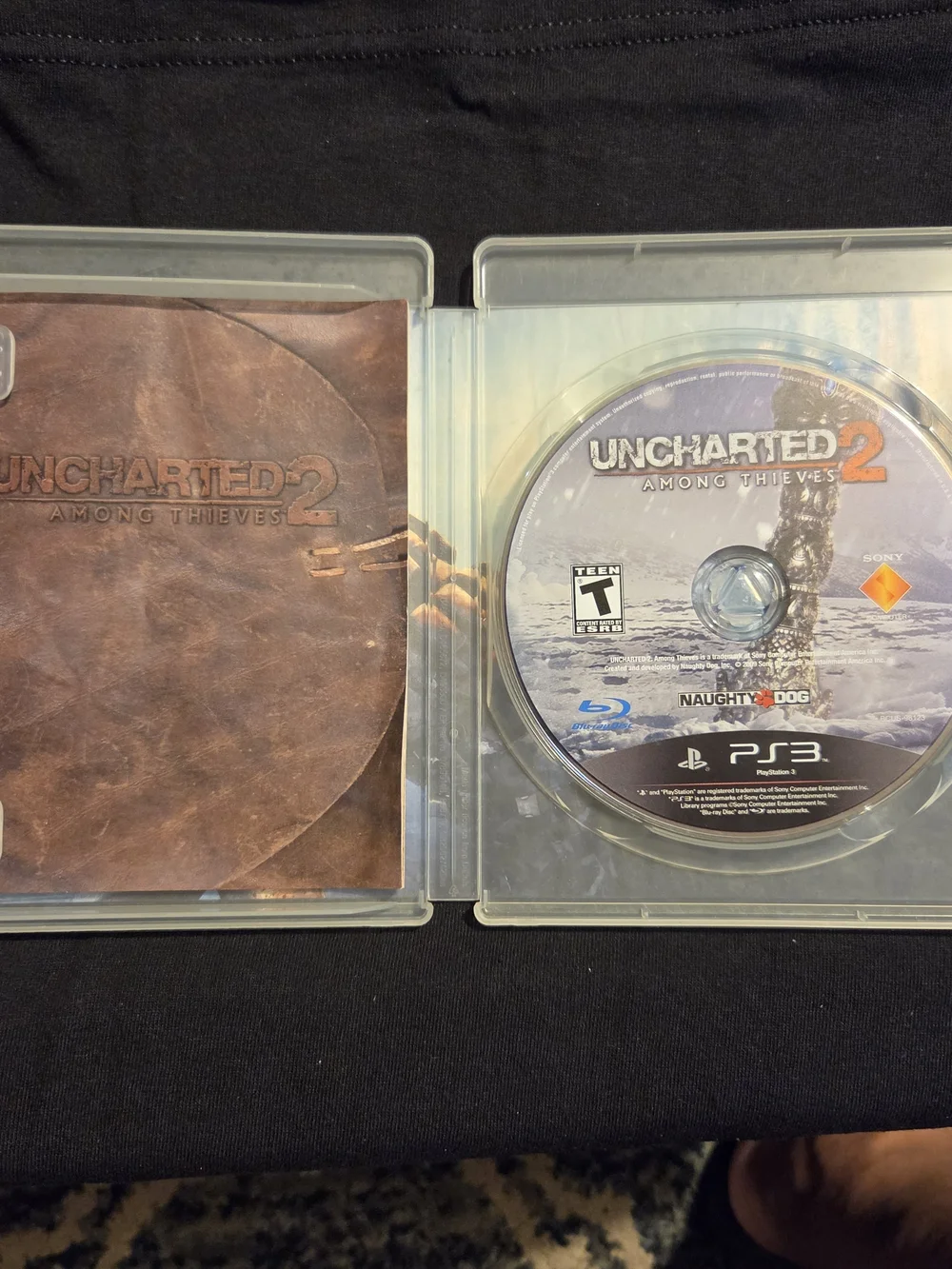 Uncharted 2: Among Thieves (PS3) - Blue Cover